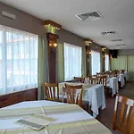 Ezeretz Otel 4*