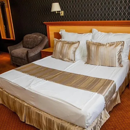 Hotel Ezeretz