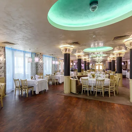 Hotel Ezeretz 4*