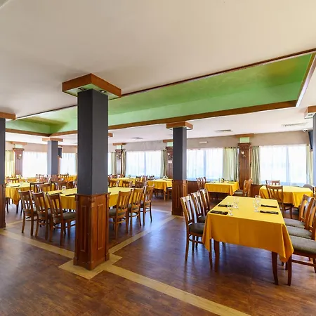 Hotel Ezeretz