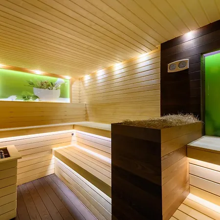 езерец 4* Благоевград