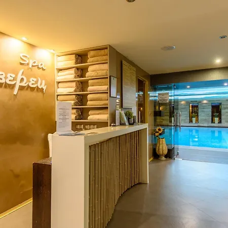 Hotel Ezeretz 4*