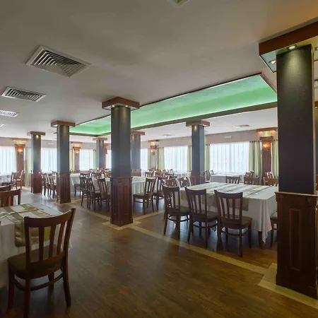 Ezeretz Hotel 4*