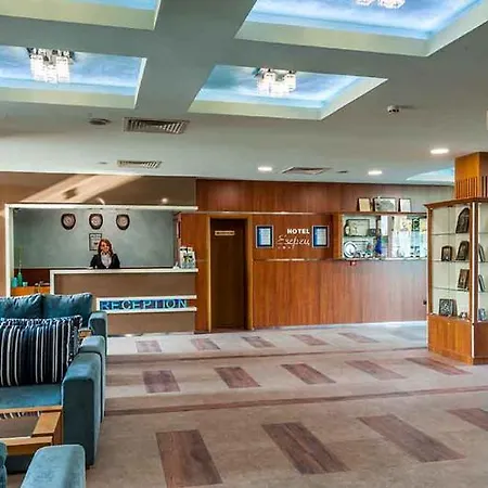 Hotel Ezeretz 4*