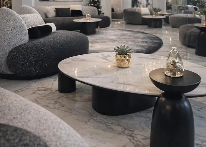 Хотел езерец Благоевград