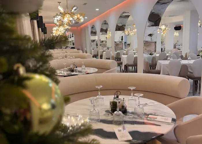 езерец Хотел 4*